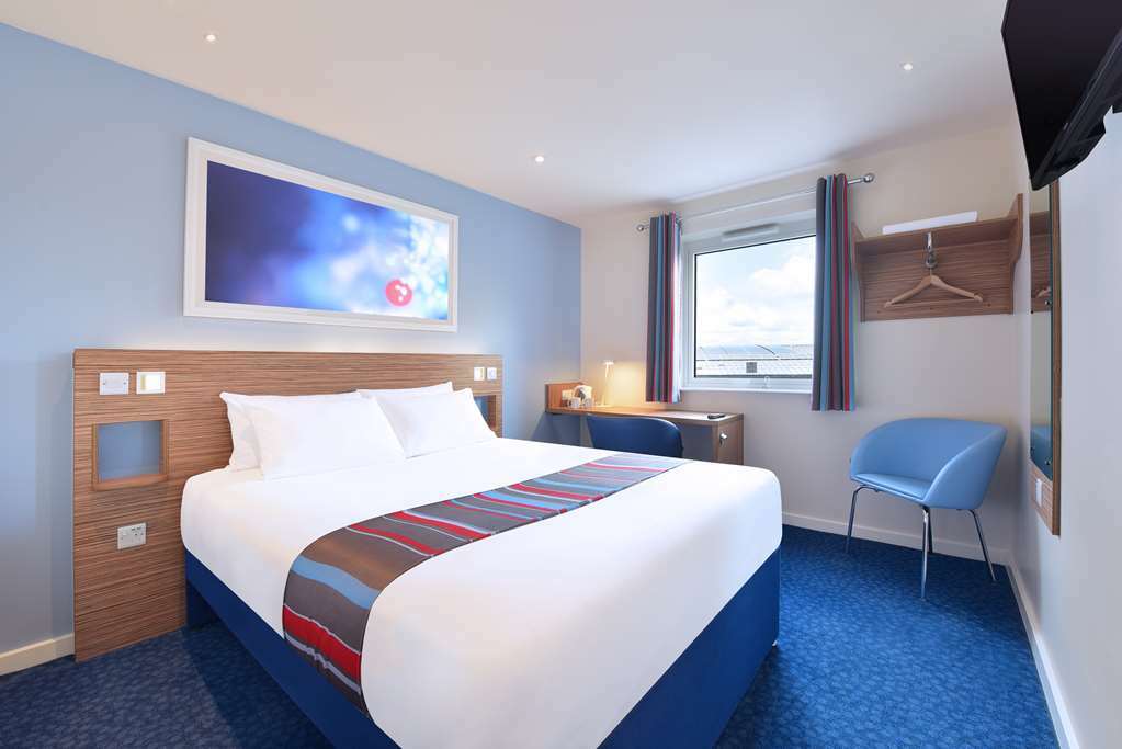 Travelodge Aberdeen Airport Zimmer foto